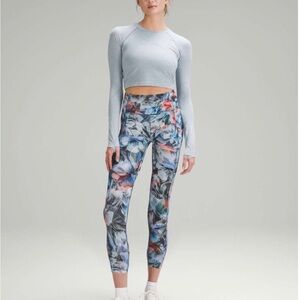 Lululemon Fast and Free High-Rise Tight 25"
Luminescent Floral Multi